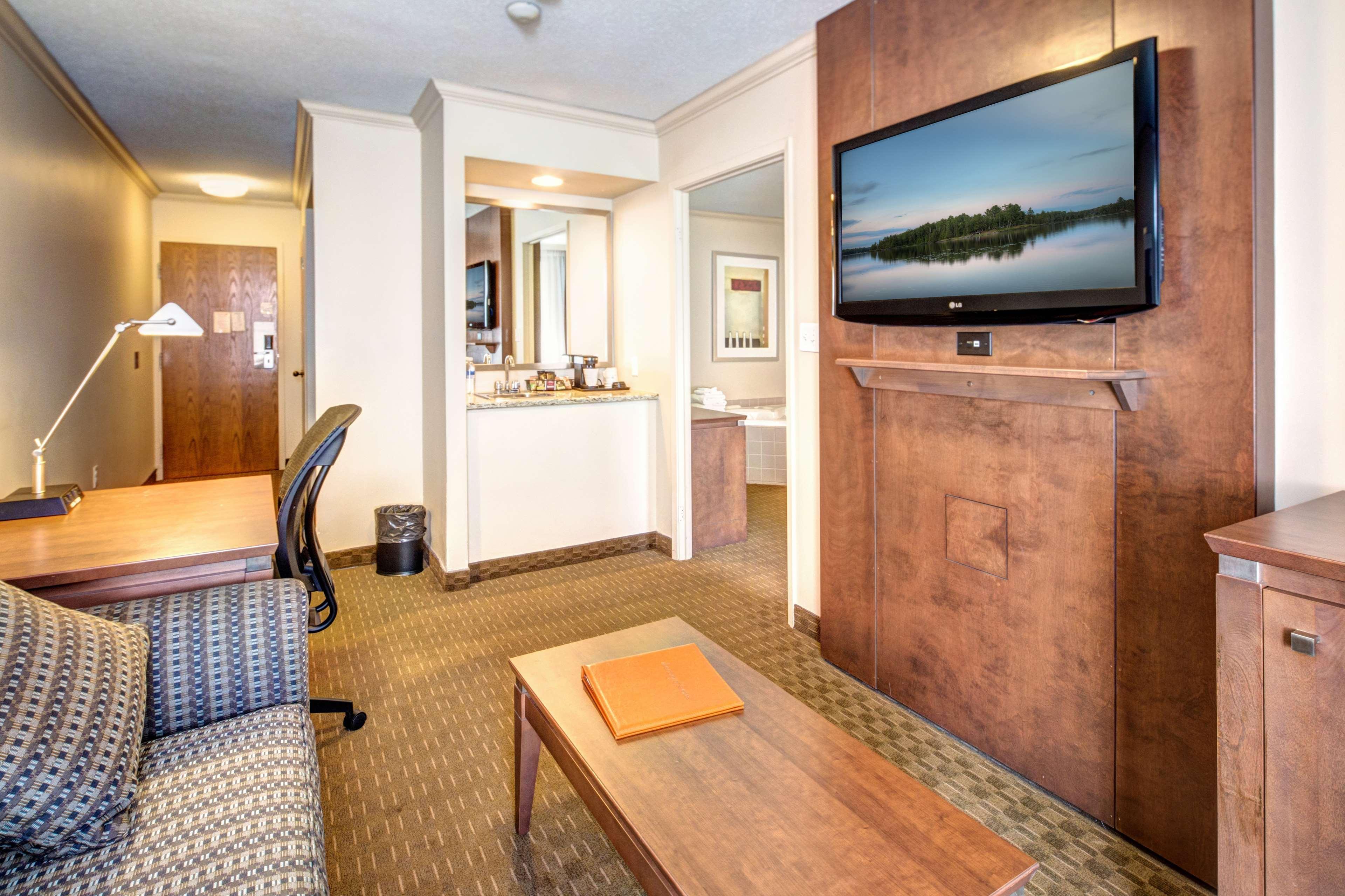 Best Western Plus Guildwood Inn Sarnia Extérieur photo